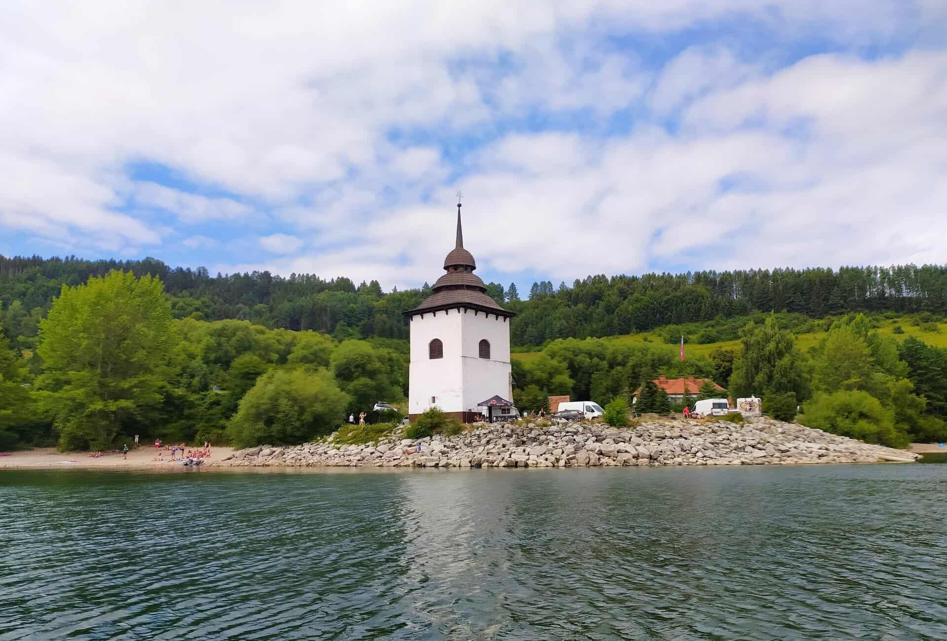 28 - Liptovská Mara