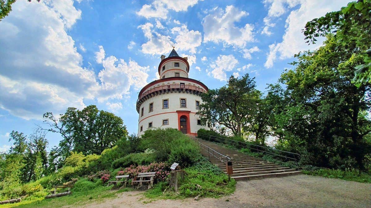 FP1 - zámek Humprecht