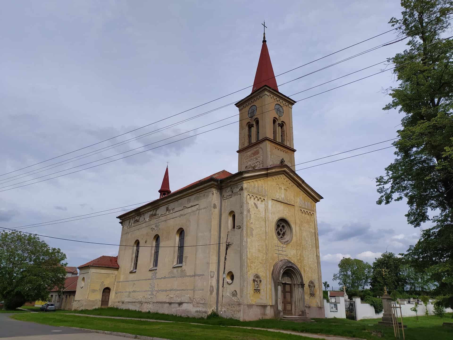 FP5 - Rostěnice, kostel