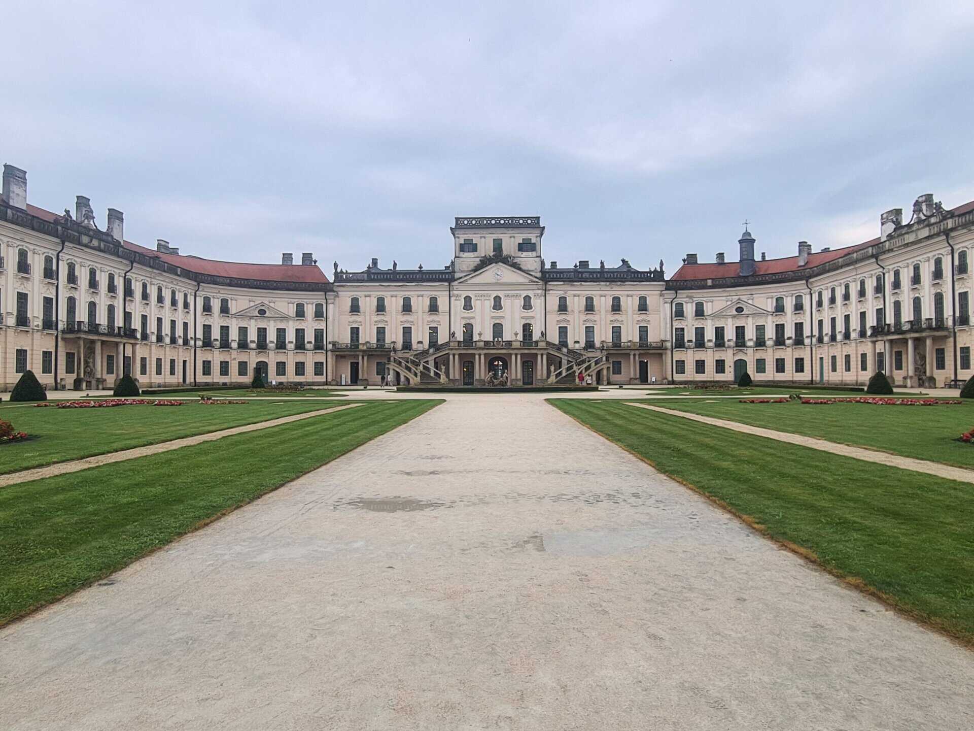 WP29 - Fertod chateaux